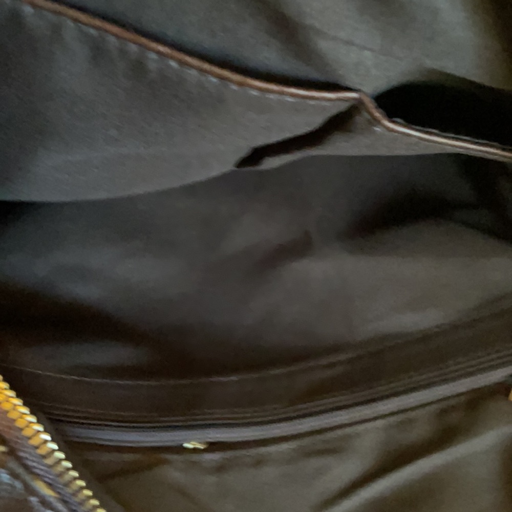 Handbag - Picture 3 of 6